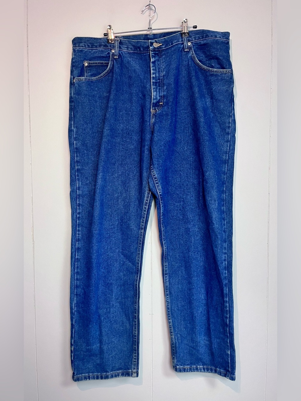 Wrangler Men’s Jeans 40x32 Straight Leg Medium Wash
